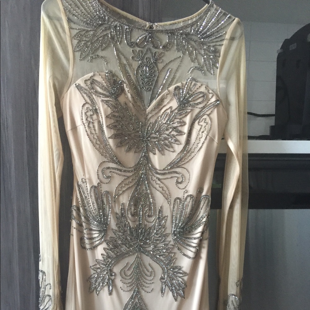 Lotus Threads. Botanical Long Sleeve Dress Size 8